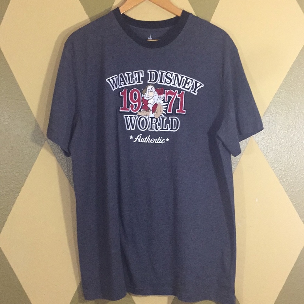 Disney Men’s Grumpy T-shirt Size XXL